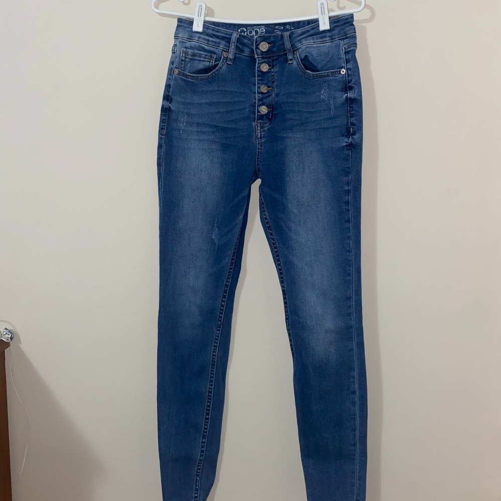 Highwaisted Button up Skinny Jeans